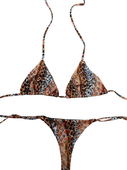 Nikki Bikini